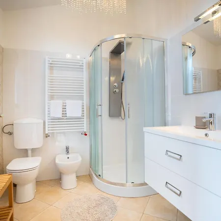 E Sole Apartamento Cepljani