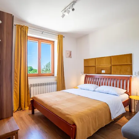 Apartman E Sole *