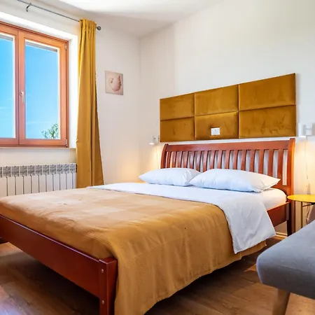 Apartman E Sole *